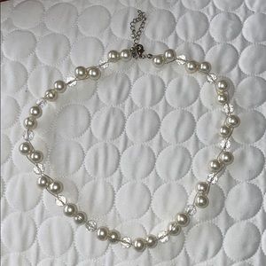 Women Pearls and beads choker necklace elegant classic neutral feminine